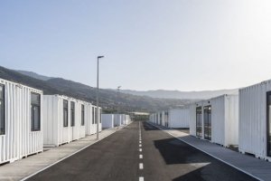 Vivienda entrega en Los Llanos de Aridane 44 viviendas modulares más a familias afectadas por el volcán