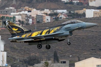 La ECAO Las Palmas: el “director de orquesta” que hace posible el cielo del Ocean Sky 2025