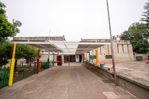 Valleseco ejecuta mejoras en el colegio del municipio de cara al inicio del curso escolar