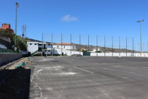 Obras de renovación en el campo de fútbol García Hernández de la Villa de Moya