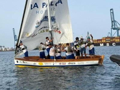 Vela Latina Canaria: El Hospital La Paloma Pueblo Guanche conquista el Campeonato Aguas de Teror y logra el triplete de títulos en 2025