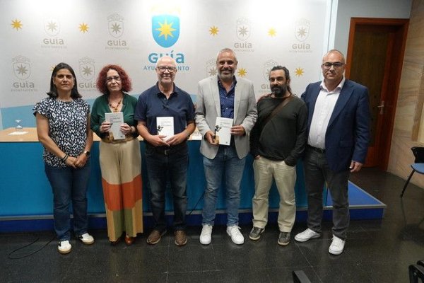 &quot;La Esquina del Fotógrafo&quot;, de Juan Ferrera, se da a conocer en Guía con una original presentación