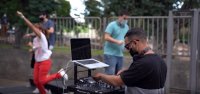Adolescentes cuentan sus inquietudes bailando a ritmo de m&uacute;sica electr&oacute;nica en &lsquo;El Parlamento del Futuro&rsquo;