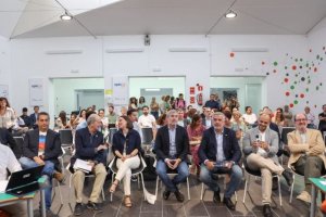 Clavijo apunta a la educaci&oacute;n, la investigaci&oacute;n y la ciencia como uno de los objetivos prioritarios del Gobierno