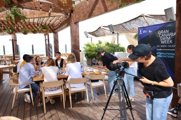 EE.UU. y Gran Canaria se prestan colaboración mutua para promocionar la moda baño