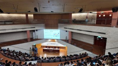 El Hospital Doctor Negrín forma a más de 160 escolares en la prevención de las infecciones de transmisión sexual