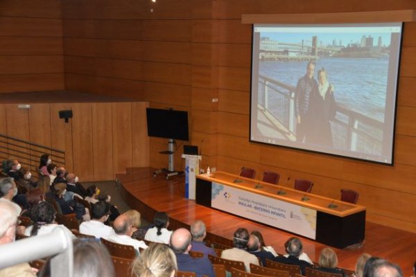 La Comisión de Docencia del Insular-Materno Infantil celebra un homenaje póstumo al Dr. Larrea