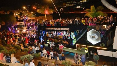 G&aacute;ldar: La Cabalgata y el Mogoll&oacute;n llevan a su cima a 'La movida galdense'