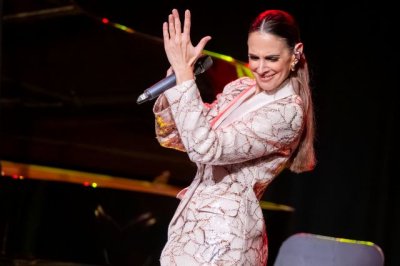 G&aacute;ldar: Nuria Ferg&oacute; conquista al p&uacute;blico galdense en una noche inolvidable en el Teatro Consistorial