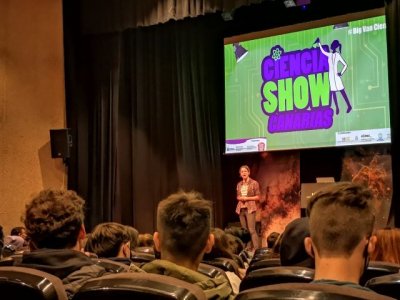 M&aacute;s de 80 mon&oacute;logos creados por j&oacute;venes de Secundaria participan en Ciencia Show Canarias 2022