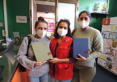 Cruz Roja y Fundaci&oacute;n Disa atienden las necesidades tecnol&oacute;gicas de los j&oacute;venes afectados por la erupci&oacute;n volc&aacute;nica