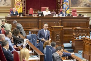 La Consejería crea una comisión para analizar propuestas que mejoren la conectividad desde Los Cristianos