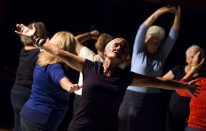 Diez mujeres mayores de 60 años suben al escenario de La Granja en ‘Principiantes’