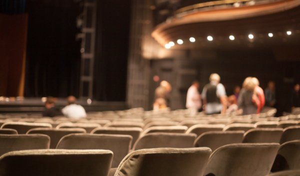 Convocatoria para la modernización y gestión sostenible de teatros y espacios escénicos y musicales