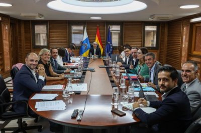 El Gobierno aprueba un cr&eacute;dito de 5 millones para ayudar a las pymes afectadas por el volc&aacute;n en La Palma