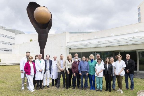 El HUC realiza el primer trasplante renal de donante vivo mediante cirugía robótica en Canarias