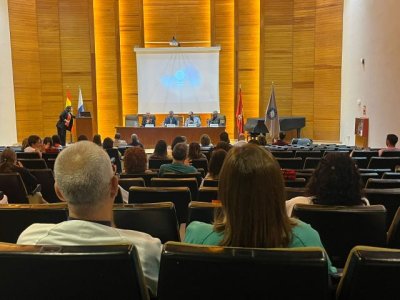 El HUC conmemora el Día Mundial de la Enfermera con una jornada profesional