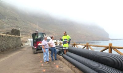 El Ayuntamiento de Guía inicia el reasfaltado y canalización de pluviales en San Felipe por cerca de 200.000 euros