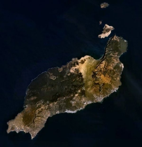 Los servicios sociales comunitarios de Lanzarote contarán este año con 306.000 euros más que en 2021