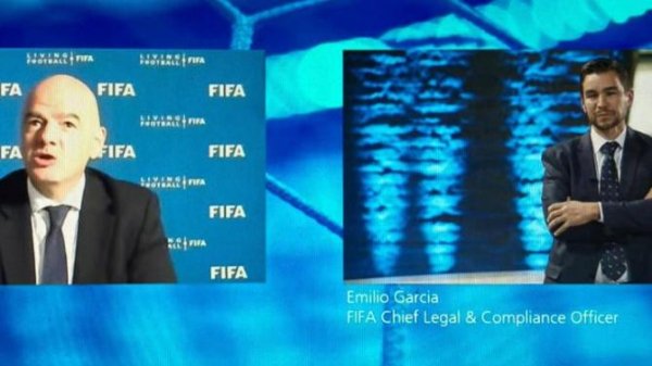 La FIFA presenta su comentario al Reglamento de Transferencia tras 15 años