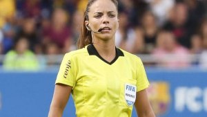 El arbitraje femenino espa&ntilde;ol vuelve a hacer historia con Marta Huerta