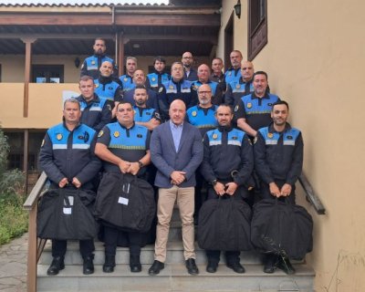 La Consejería de Presidencia dota a las Policías Locales de Canarias con 92 nuevos chalecos antibalas