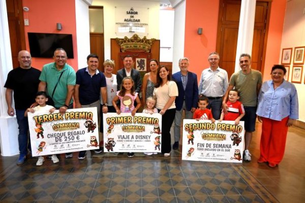 Fomento de G&aacute;ldar entrega los premios de la gymkana comercial