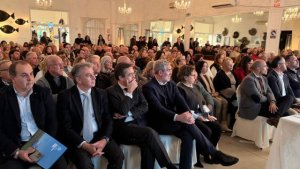 Clavijo se compromete a mantener firme el respaldo a la &ldquo;importante y activa&rdquo; comunidad canaria en Uruguay