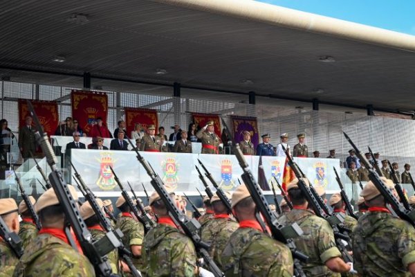 17º aniversario de la Brigada “Canarias” XVI en la Base Militar de La Isleta de Las Palmas de Gran Canaria