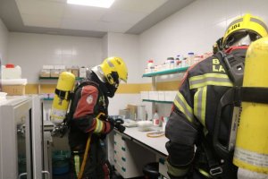 El Hospital Molina Orosa celebra un simulacro de incendio en el que participan más de 150 personas