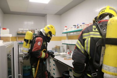 El Hospital Molina Orosa celebra un simulacro de incendio en el que participan más de 150 personas