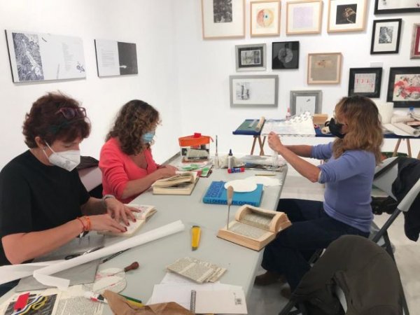 Últimas plazas para el Taller “Creando con lo creado” en la Casa de la Cultura de Guía