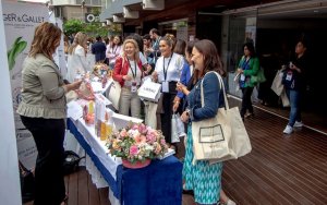 Expertos nacionales forman a 160 farmac&eacute;uticos de Las Palmas en el cuidado de la piel de la poblaci&oacute;n