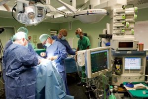 Los pacientes ingresados punt&uacute;an con un 8,6 al Hospital de La Candelaria en la encuesta de satisfacci&oacute;n al alta