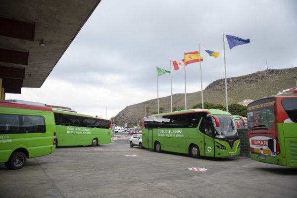 La Gomera: El Cabildo destina 140 mil euros al acondicionamiento de las estaciones de guaguas de la isla