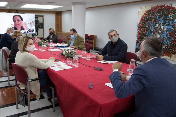 El Gobierno actualiza las medidas del nivel 4 de alerta respecto al horario de cierre, aforos y desplazamientos