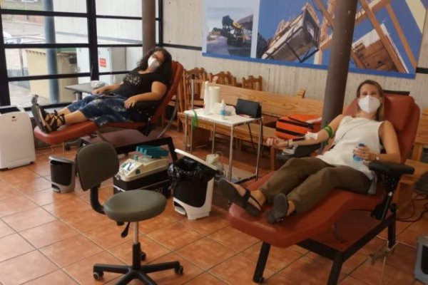 El ICHH celebró una jornada de donación de sangre con los estibadores tinerfeños