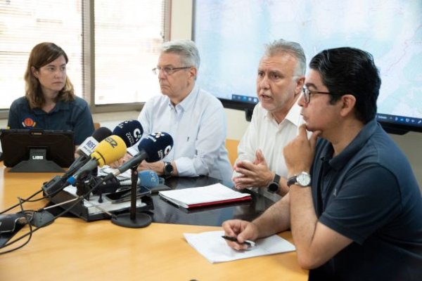 Torres anuncia que el incendio se encuentra estabilizado, aún sigue activo y los medios trabajan para su control