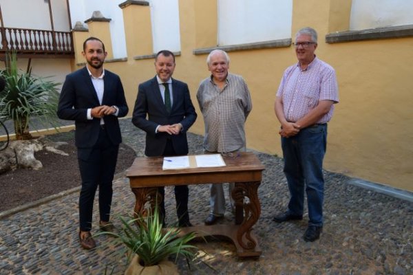 Gáldar adquiere 125 piezas de alfarería tradicional de Hoya de Pineda para el Museo Agáldar