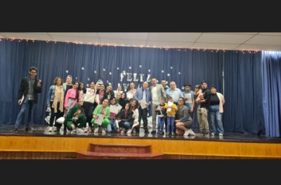 G&aacute;ldar: Se celebr&oacute; con gran &eacute;xito el concurso Talento Show, en la Asociaci&oacute;n de Vecinos Amagro de Barrial