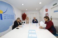 Esther Monz&oacute;n se re&uacute;ne con los Colegios Oficiales de Psicolog&iacute;a de Canarias