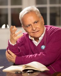 El periodista tinerfe&ntilde;o Juan Cruz advierte de los nuevos peligros del periodismo actual en la Casa-Museo P&eacute;rez Gald&oacute;s