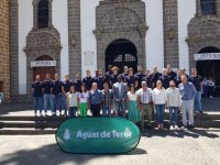 El CB Gran Canaria realiz&oacute; su tradicional ofrenda floral a la Virgen del Pino en el inicio de temporada