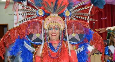 Dominga Luján y José Medina se proclaman Reina y Drag Queen de la Tercera Edad del Carnaval ‘Le Cinéma’