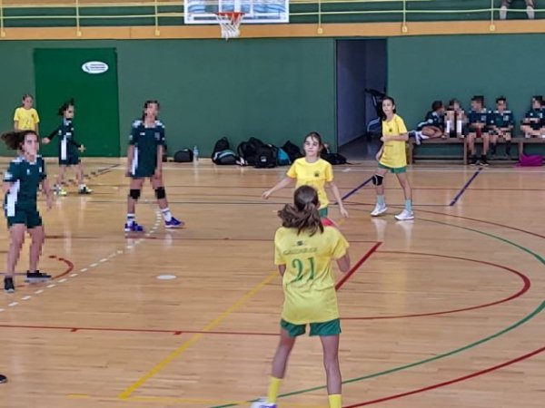 Balonmano Femenino: Esta jornada el Gáldar BF jugó con el infantil el viernes fuera y el benjamín y alevín el sábado en casa