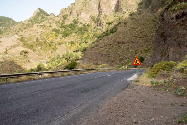 La Gomera: El Cabildo informa de nuevos cortes en la carretera GM-1 por trabajos de asfaltado