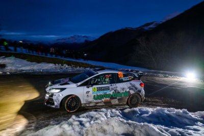 Automovilismo: Rogelio Peñate, con dos frentes abiertos en el Rally de Suecia