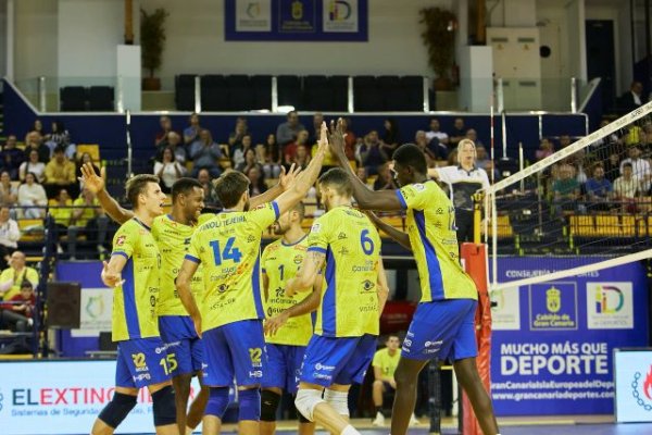 Voleibol: El derbi capitalino de la Superliga queda en el CIDTítulo de la noticia