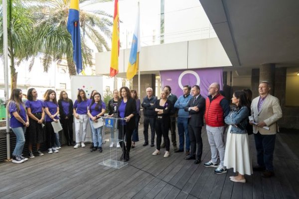 El Cabildo conmemora el 8 de marzo con una apuesta por consolidar los derechos de las mujeres