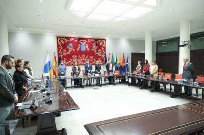 Canarias refuerza su sistema integral de prevención y protección frente a la violencia vicaria